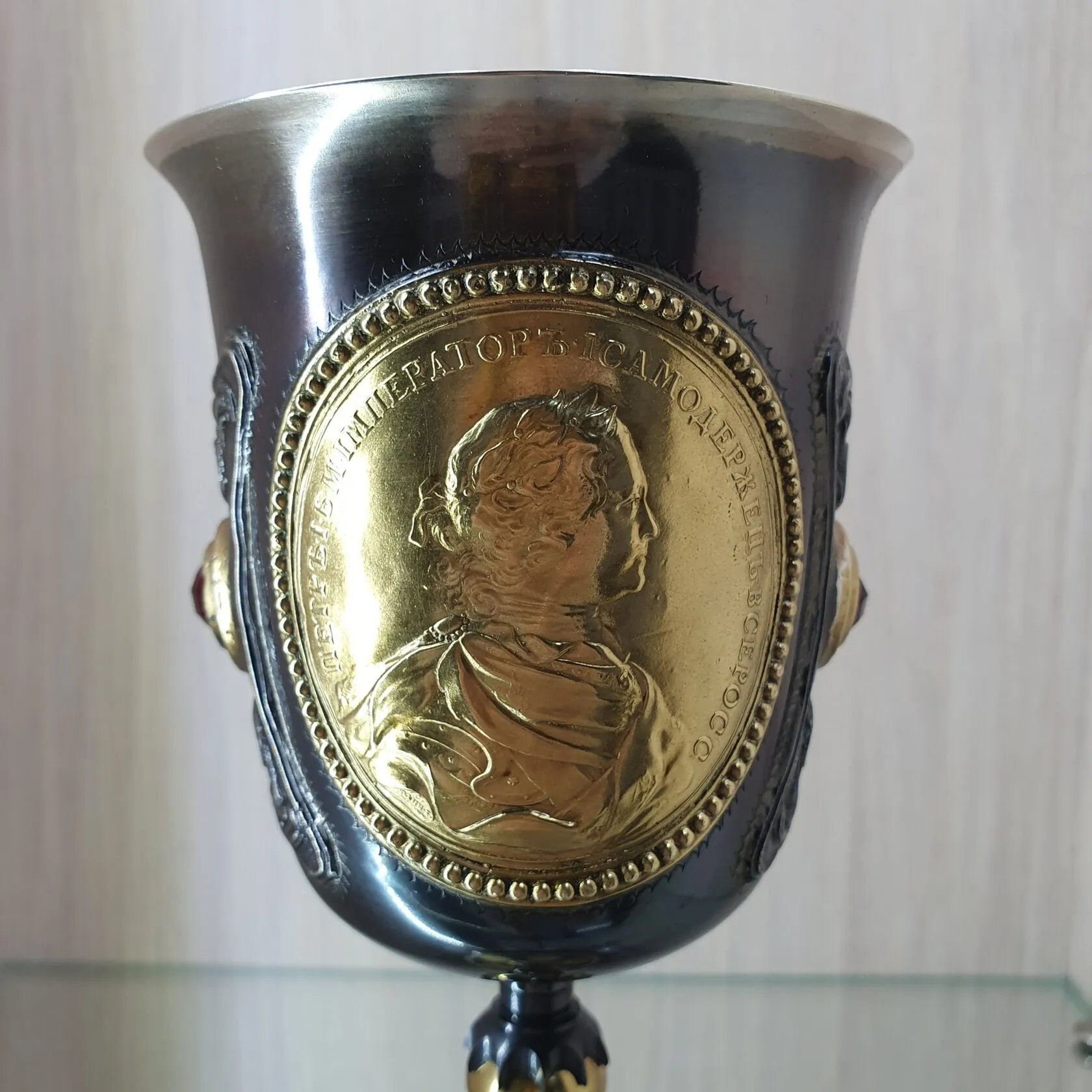 Набор бокалов «Царский» золото